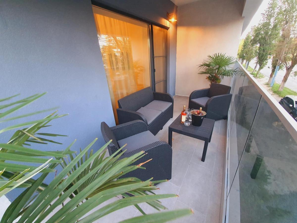Ely Residence2 Мамая Екстериор снимка